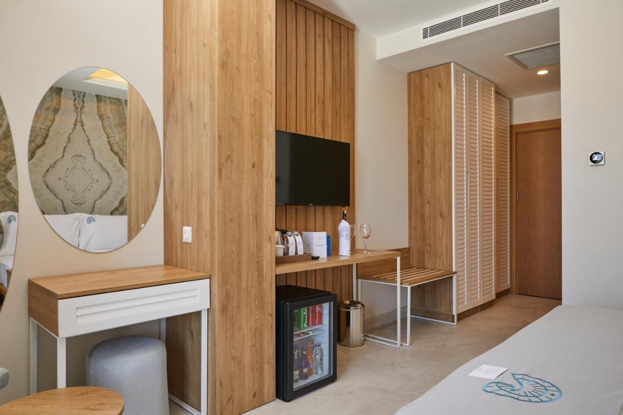 Superior Carbon Neutral Room by Carbonkey Commited Certificate